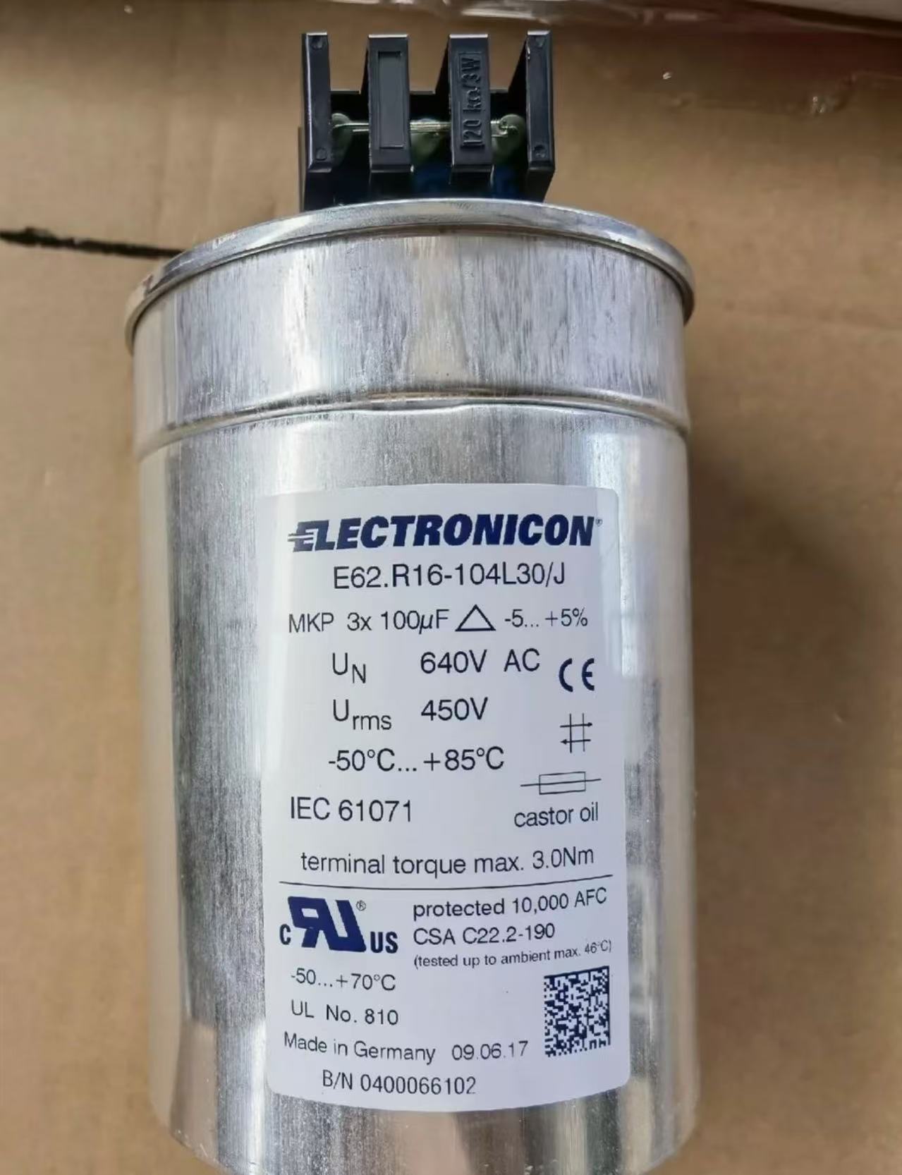 Condensador ELECTRONICON E62.R16-104M30 (4 piezas)