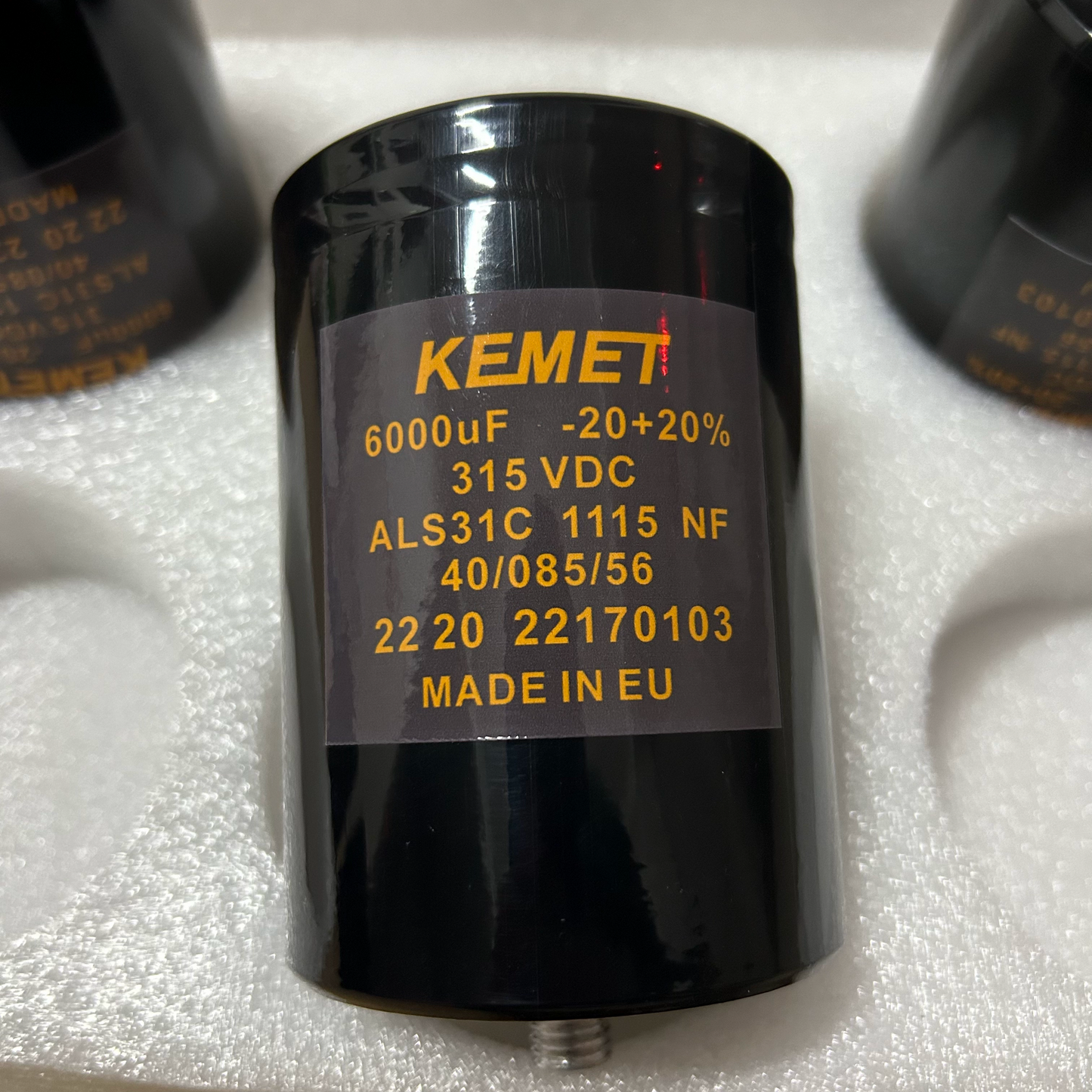 KEMET ALS31C1115NF Capacitor, Aluminum Electrolytic, 6000μF 315VDC, -20/+20% Tolerance, Radial Screw Mount - Pack of 6