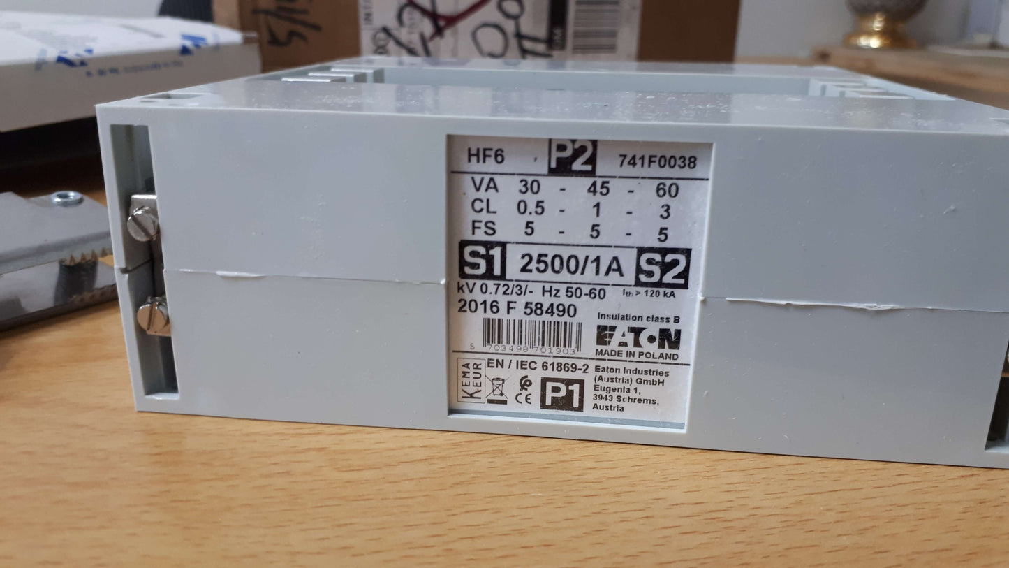 Eaton 741F0038 HF6 Stromwandler, 2500/1 A, 30 VA Klasse 0,5, 0,72 kV