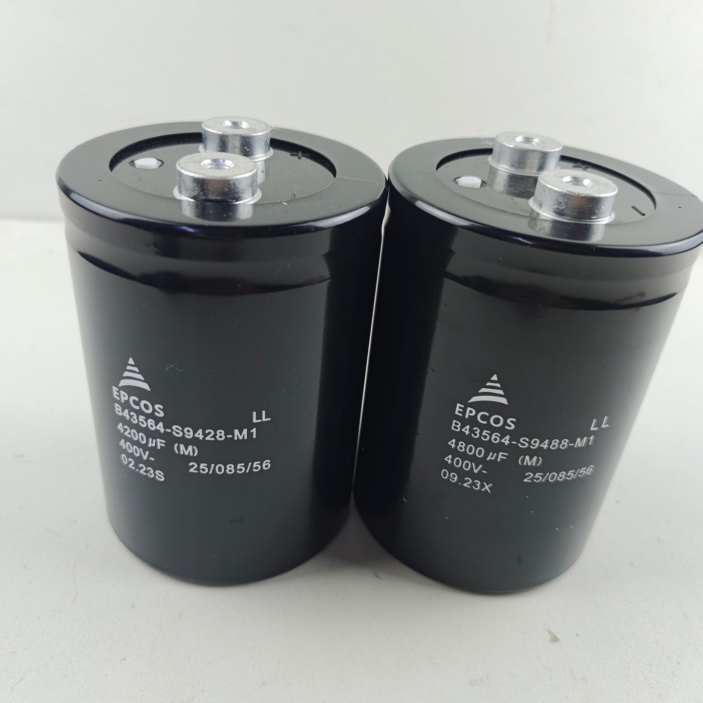 EPCOS B43564-S9488-M1 400V 4800uF Capacitor Fuses