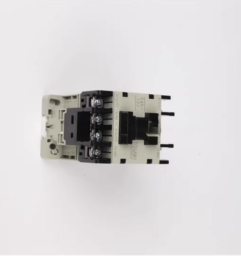 Togami PAK-12J31-P3745 Magnetic Contactor, 12A, AC24V Coil (3-Pack)