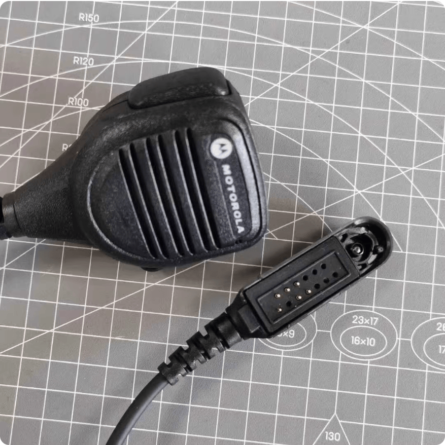 Motorola Motorola PMMN4021 Remote Speaker Microphone (RSM) with 3.5mm Audio Jack for Motorola Two-Way Radios