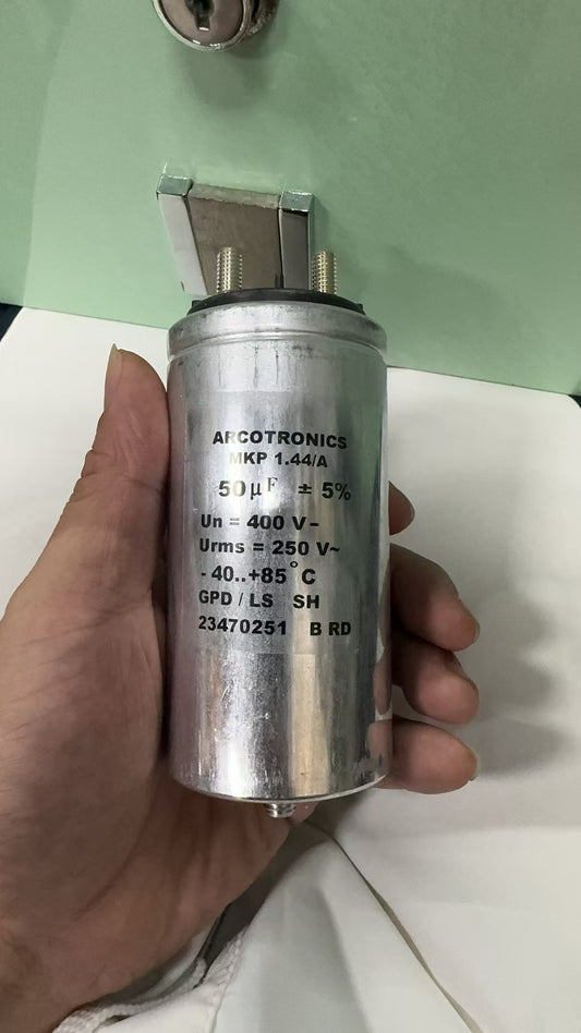 ARCOTRONICS MKP 1.44/A  GPD/LS SH 14152465 E7 104*50 50μF 250Vac 25A 5% - screw Capacitor (6 Pieces)