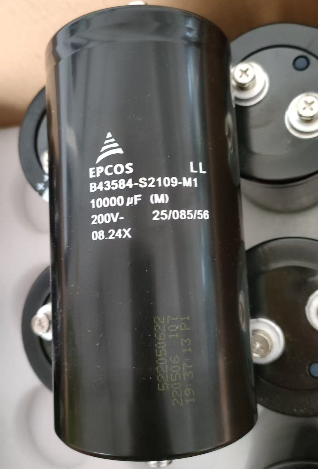 EPCOS B43584-S2109-M1 10000UF 200V Kondensator (26 Stück)