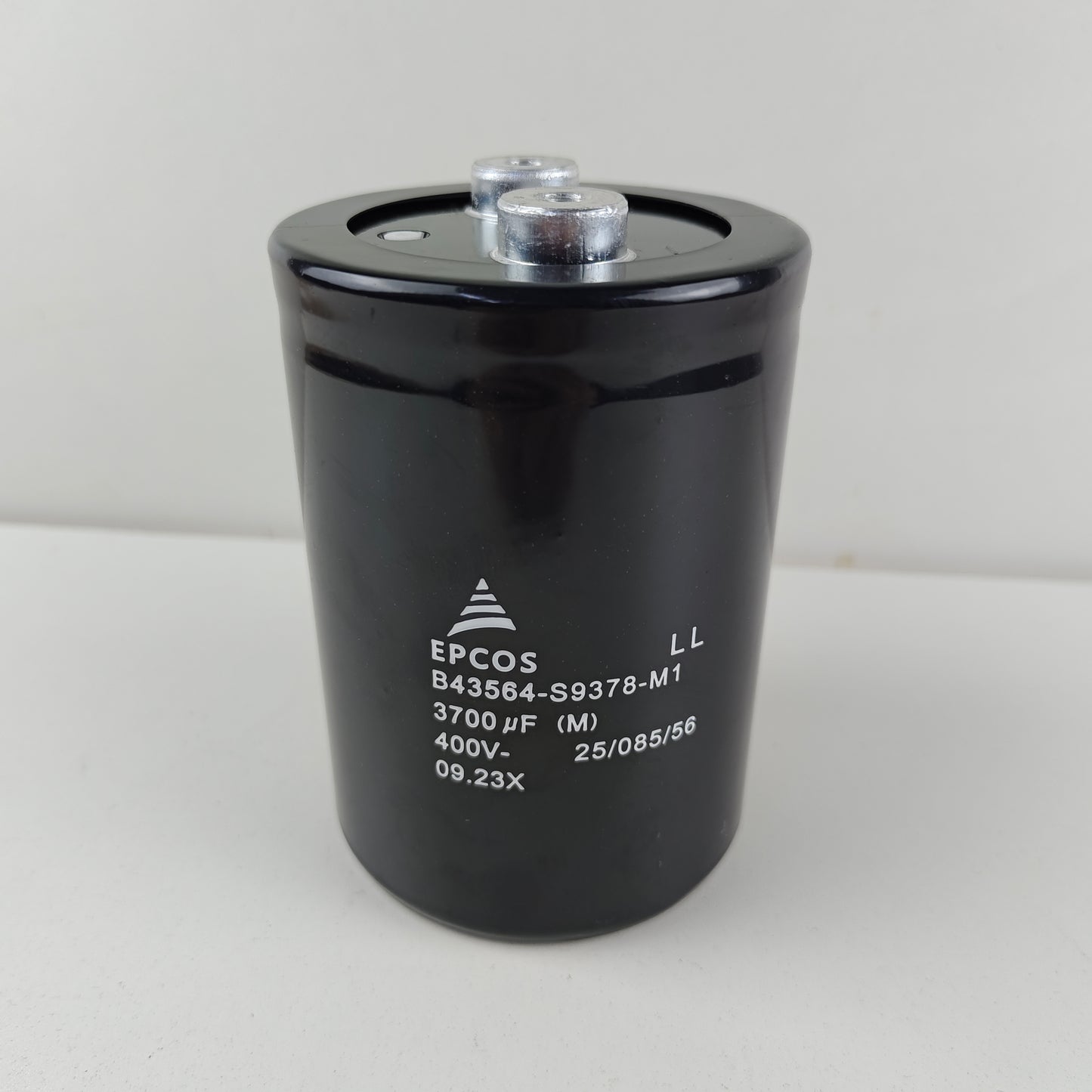 EPCOS B43564-S9378-M1 400V 3700uF Capacitor (12 Pieces)