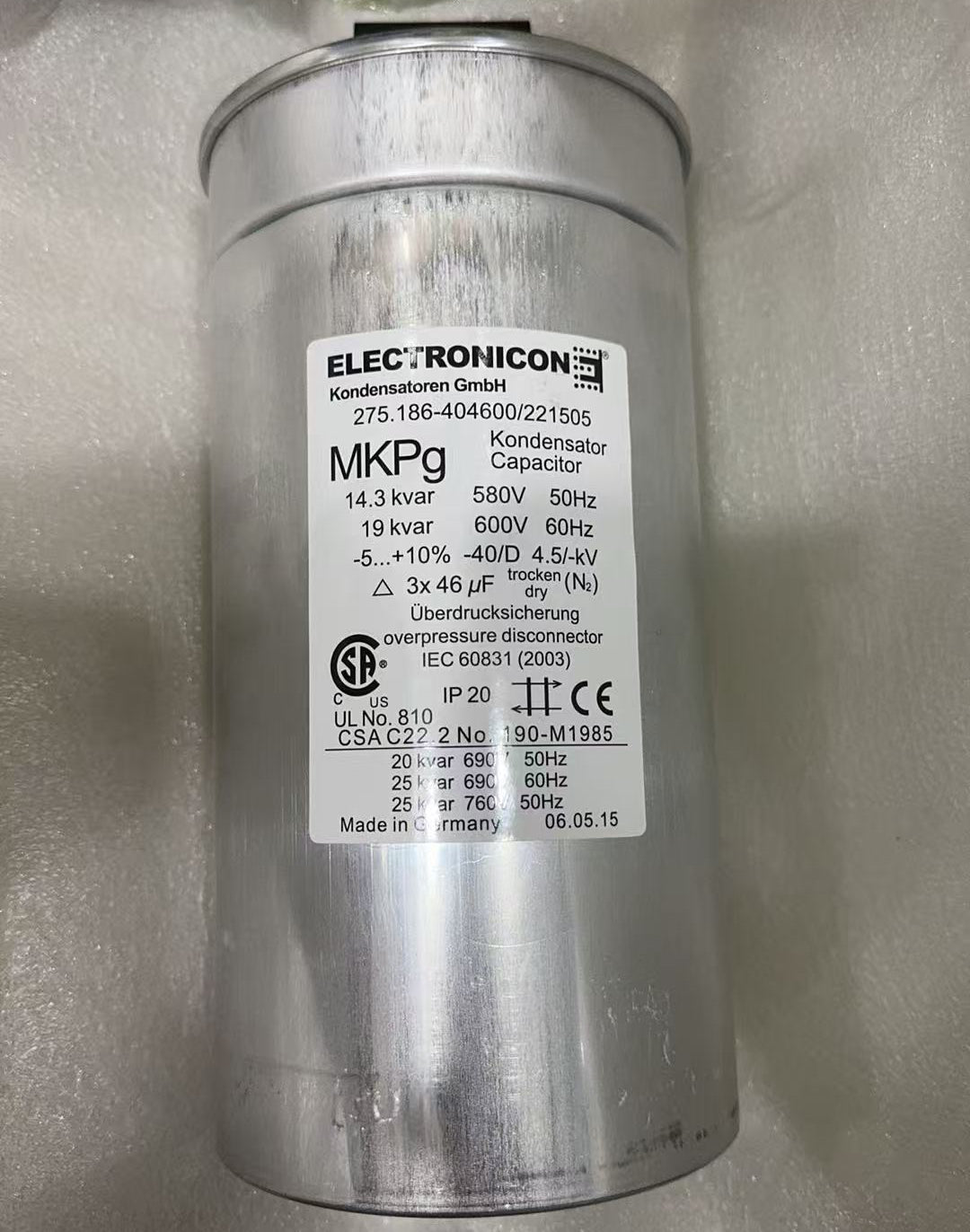 ELECTRONICON MKPg Power Capacitor, 14.3kvar 580V 50Hz, 19kvar 600V 60Hz, 3x46µF, Part No. 275.186-404600/221505 – Pack of 5