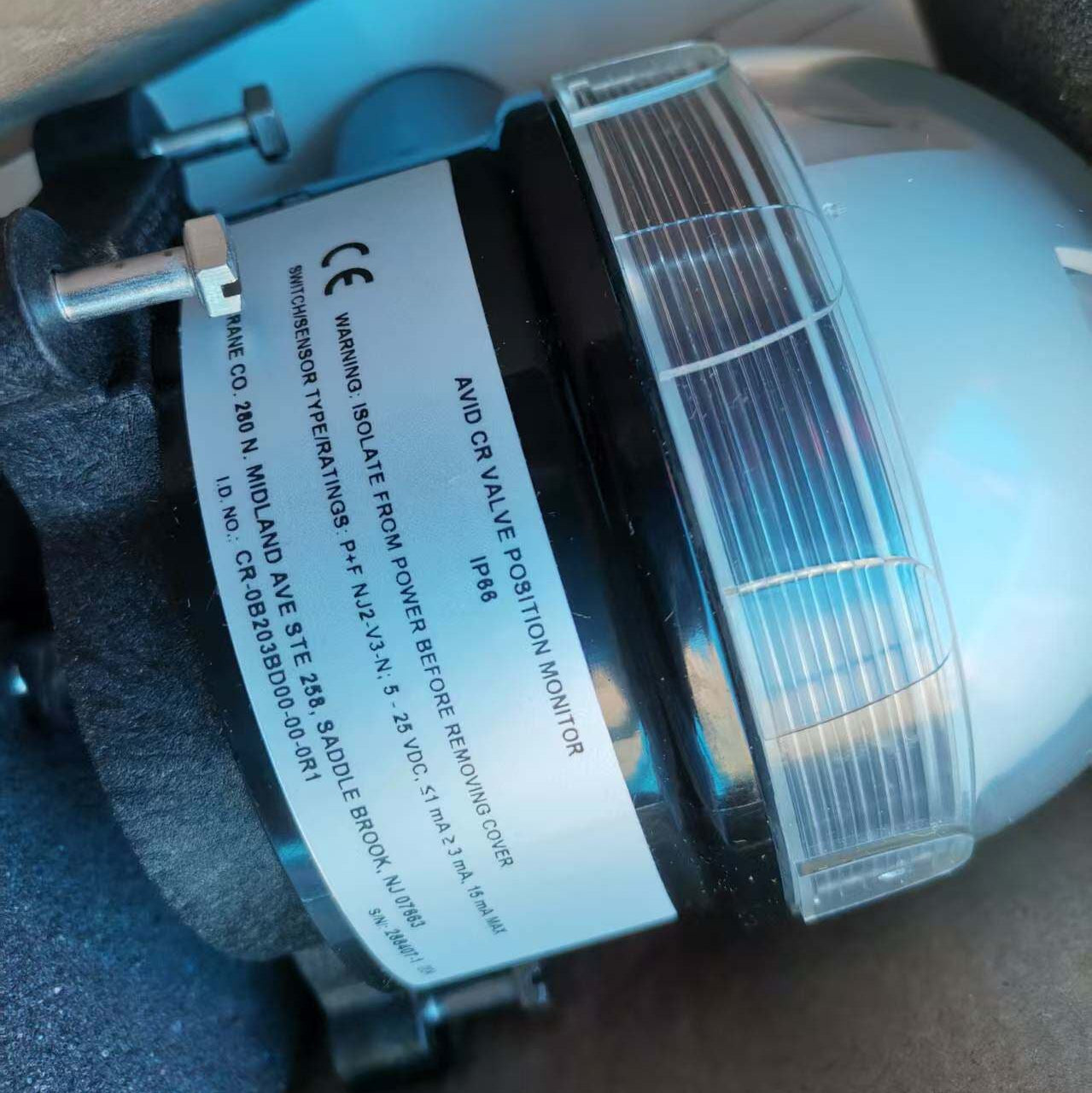 Avid CR-OB203BD00-00-0R1 Valve Position Monitor - IP66 P+F NJ2-V3-N Sensors - Nameplate and Housing View