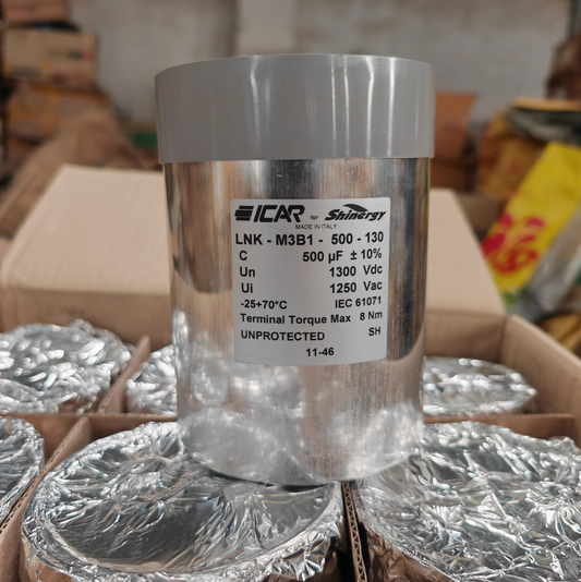 Condensador de enlace de CC ICAR LNK-M3B1-500-130, 500 µF ±10 %, 1300 VCC/1250 VCA, de –25 °C a +70 °C, IEC 61071 (paquete de 4)