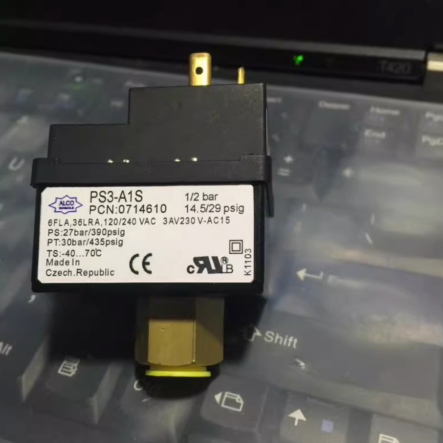ALCO PS3-A1S Dual Pressure Switch, 1/2 bar 14.5/29 psig, SPDT, Refrigeration/HVAC, PCN 0714610