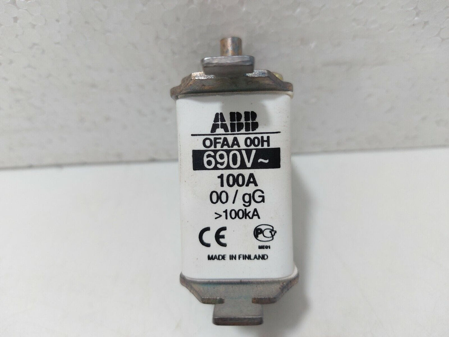 ABB OFAA00H 50A 3pcs ABB OFAA 00H 50A 09712364 Fuses (3 Pieces)