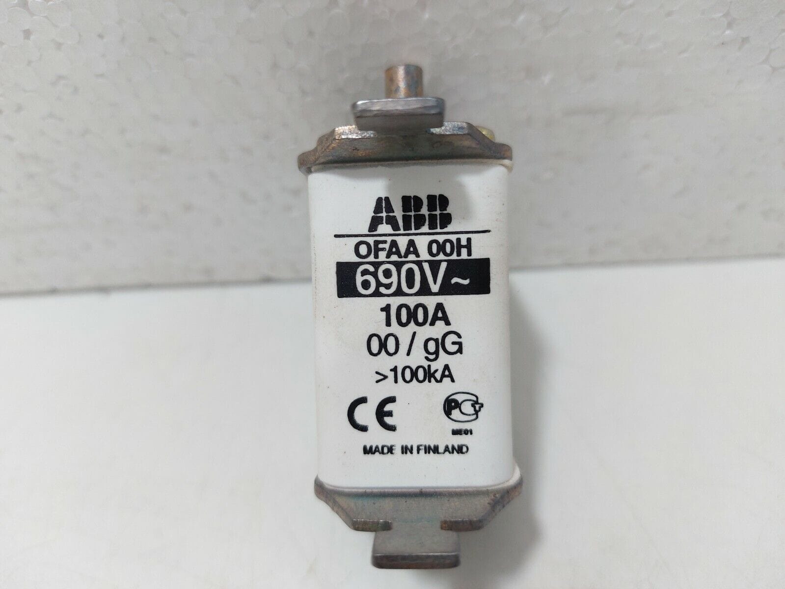 ABB OFAA00H 50A 3pcs ABB OFAA 00H 50A 09712364 Fuses (3 Pieces)