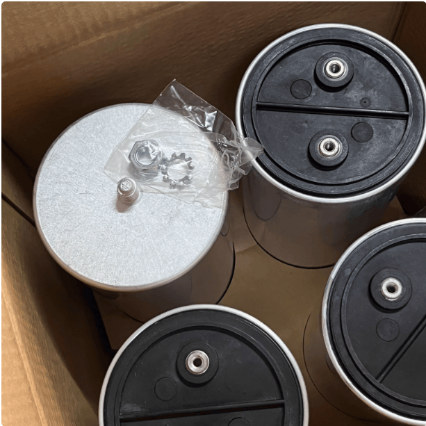 EPCOS EPCOS 25620-B1118-K103 1100UF 1100V Capacitor (4 Pieces)