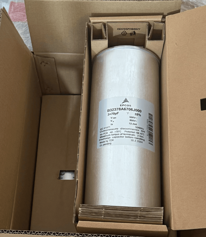 EPCOS EPCOS B32378A6706J000 850V3x70UF Capacitor (4 Pieces)