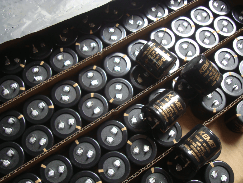 KEMET KEMET 450V 150uf ALC10A Capacitor (12Pieces)