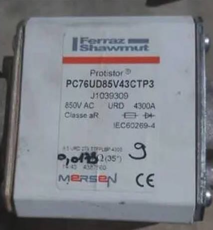 Mersen Mersen PC76UD85V43CTP3 J1039309 8.5URD273TTF4300 Fuses (2Pieces)