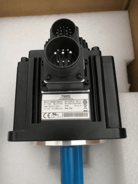 Schneider Motion servo drive Schneider Electric BCH1302N12A1C BCH Series Servo Motor — Keyed Shaft, No Oil Seal, 20‑bit Encoder, No Brake, Straight Connector