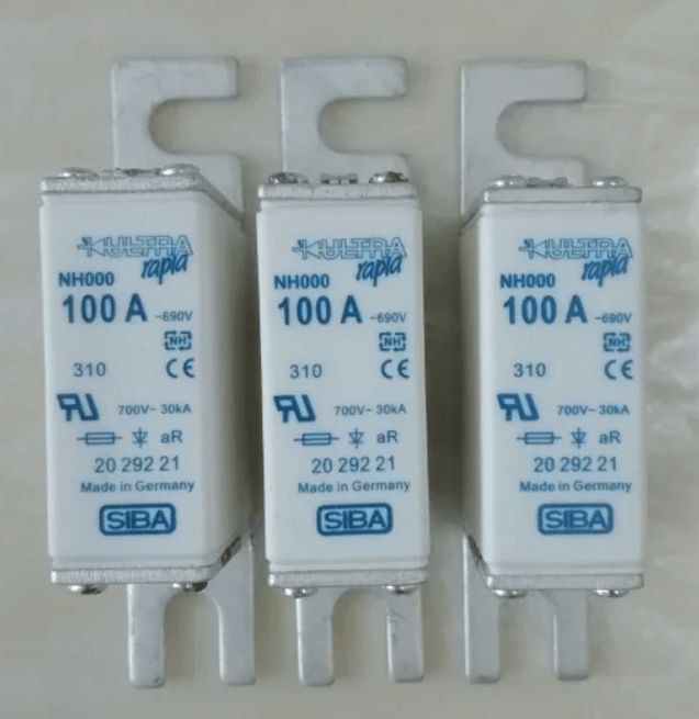 Siba NH000 160A 2029221 6pcs Siba NH000 160A 2029221 aR Fuses