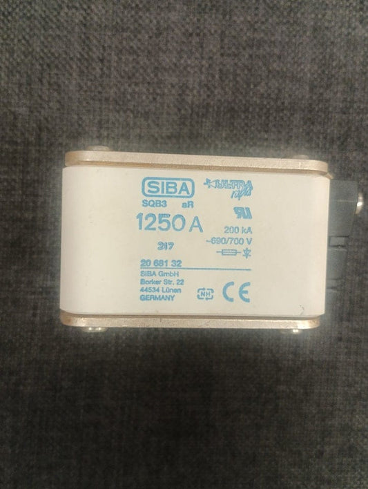 Siba Siba SQB3 630A 690/700V 200KA 2068132 Fuses
